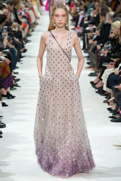 Look 68
